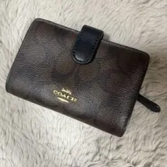 【COACH ブラック 二つ折り財布】中古品・状態良好✨