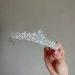 ブライダル　ウエディング　ティアラ