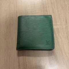 路易威登 Epi 皮革 對折 皮夾