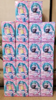 初音ミク×オシャレ魔女 ラブ and ベリー　フィギュア　ベリー衣装　ラブ衣装