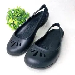 未使用級✨crocs クロックス w9 マリンディ サンダル ブラック 黒のサムネイル