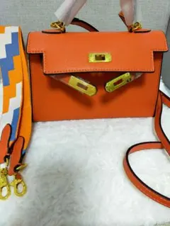 Item thumbnail for item 537f5acd-5c16-45fa-a7d3-cec8ff9f0a0b