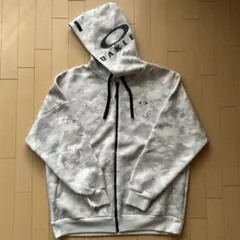 Item thumbnail for item 65deb1c6-8ee1-4da3-9a1e-fa8f916a4eba