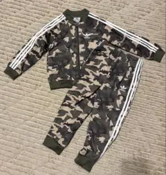 Item thumbnail for item cb5678b6-ef5c-4483-bd50-cd78072aa052