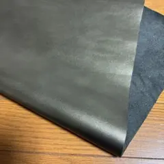 格安　牛革　本革　はぎれ大　レザークラフト　革はぎれ　革ハギレ　NO.33