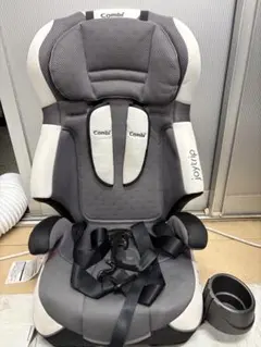 美品】Combi コンビ ジョイトリップ エアスルー GC ジュニアシート