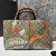 ✨極美品 付属品あり✨グッチ 長財布 二つ折り ティアン GGスプリーム 