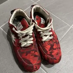 レッド迷彩カジュアルスニーカー