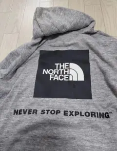 新品　THE NORTH FACE パーカーバックスクエアロゴフーディ L