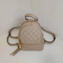 マイケルコース キルティング ミニリュック 2WAY ベージュ ゴールド金具のサムネイル