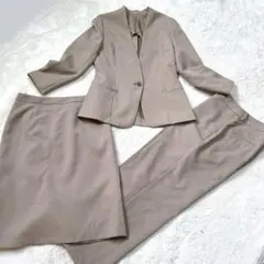 美品★ ANCHOR WOMAN PERSON'S ノーカラースーツ　3点セット