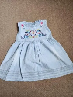 刺繍入りライトブルーワンピース