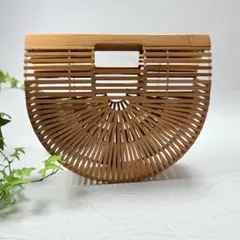 Item thumbnail for item aeac53cc-99aa-47ed-a14c-60ce7b72a8c8