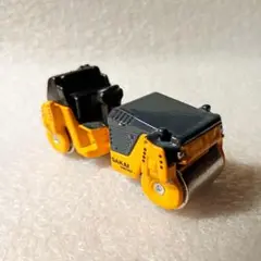 トミカ 59 酒井重工業 タンデム振動ローラー ロードローラーS1/50