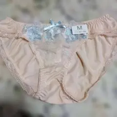 Item thumbnail for item 577bcf75-0e6c-4698-b48b-f265fdd636b3