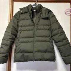美品　PUMA ダウンジャケット フード　現行　オリーブグリーン　L