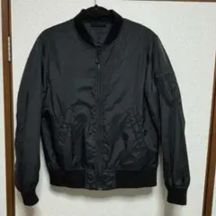 ユニクロ MA-1 ブルゾン