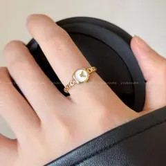 時計型　指輪　リング　ゴールド　ヴィンテージ風　韓国アクセ好き　個性的　おしゃれ