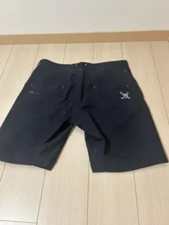 最終値下げ　OAKLEY ショートパンツ ブラック US34 JPN36のサムネイル