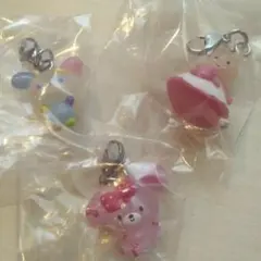 サンリオ めじるしアクセサリー ウサハナ マロンクリーム ぼんぼんりぼん