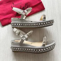 ルブタン　サンダル　シルバー　カタクロウ　36