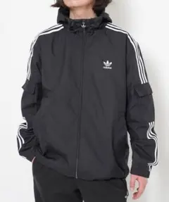 し*げ様 【完売】adidas originals フルジップウインドブレーカー