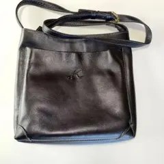 キタムラ　ショルダーバック　レザー　ブラック