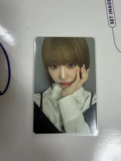 ME:I飯田栞月トレカ