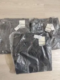 UNIQLO ストレートデニム ブラック・ブルー 34 ジーンズ3本セット