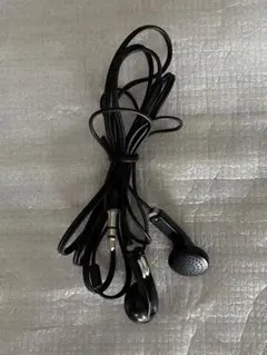 ブラック 有線 イヤホン 3.5mm