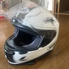 SHOEI フルフェイスヘルメット ホワイト ブラック レッドのサムネイル