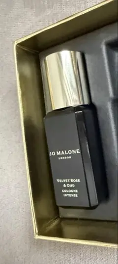 Jo Malone London ヴェルベット ローズ & ウード