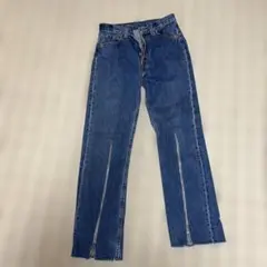 ジッパー付きスリットデニムパンツのサムネイル