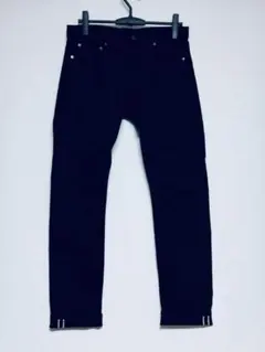 未使用・美品　ユニクロ＋J　セルビッジストレートジーンズ　ブラック　27サイズのサムネイル