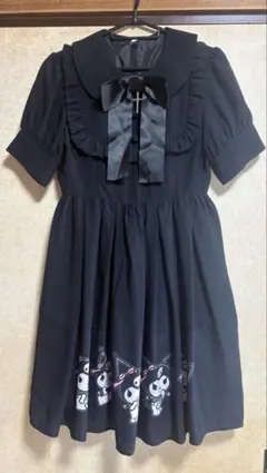 Kuromi 黒 ミニワンピース 半袖のサムネイル