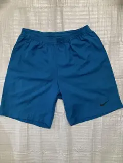 Nike 青 ショートパンツ