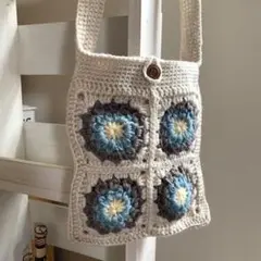 ハンドメイド　モチーフ編　グラニースクエア　スマホショルダー　トートバッグ　手編