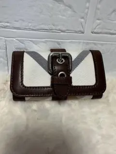 BURBERRY キーケース ホワイト ブラウン