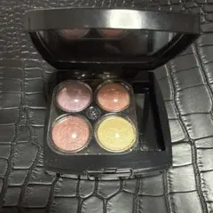 ハ*ミ様 【数量限定品】CHANEL レキャトルオンブル　68 デリス　アイシャ