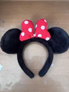 ミニーマウス カチューシャ 赤い水玉リボン