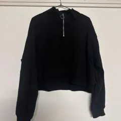 ブラック ハーフジップトップス