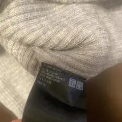 UNIQLO グレー タートルネック セーター S