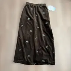 omiさんコラボ　しまむら　laumeomi ベロアスカート 花柄　中茶