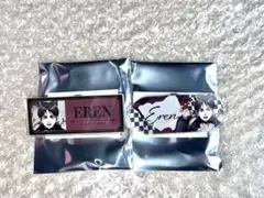 進撃の巨人　エレン　狼男　アクリルネームプレート