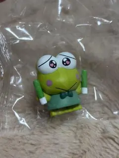 サンリオキラキラも〜っと⭐︎おうえんフィギュア　けろけろけろっぴ