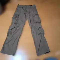 ALPHA INDUSTRIES カーゴパンツ ベージュのサムネイル