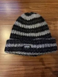 23AW Supreme loose stripe beanie