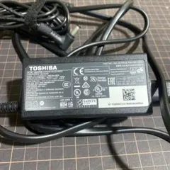 TOSHIBA ダイナブック　コンセント　充電器 PA5178U-1ACAのサムネイル