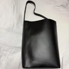 無印　ヌメ革ワンショルダーバックのサムネイル