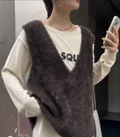 バックスリットエコファーVネックベスト　CIAOPANIC TYPY